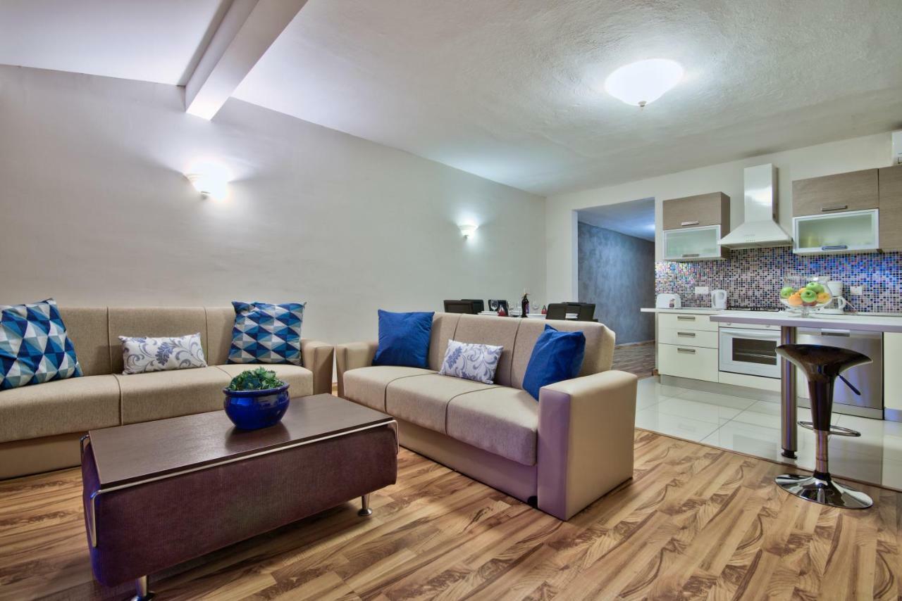Spinola Court - Stunning Seaview Apartment & Penthouse On Spinola Bay By Shortletsmalta San Giuliano Esterno foto